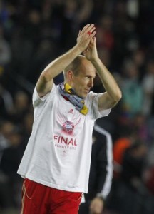 Bayern Munich's Robben celebrates after defeating Barcelona in Champions League semi-final second leg soccer match in Barcelona